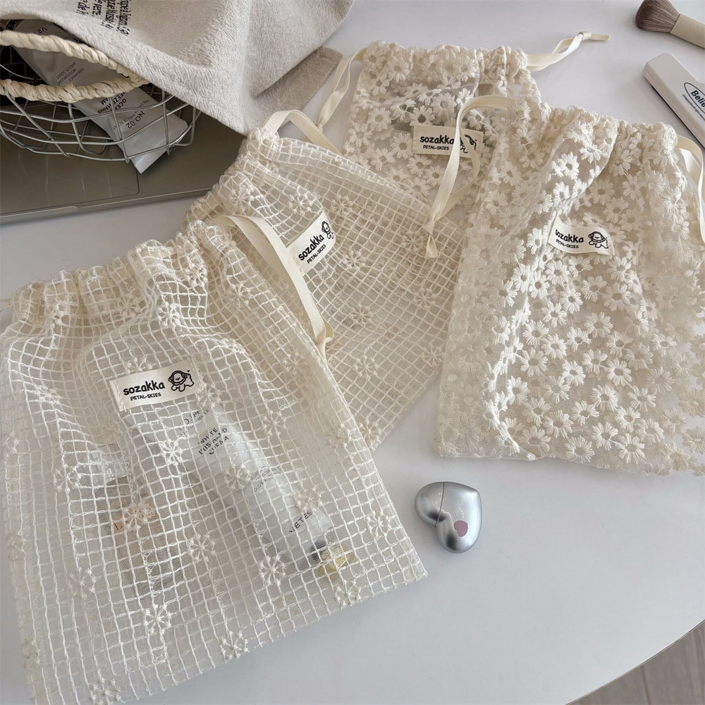 Makeup Organizer - Lace Embroidered Daisy Mesh Drawstring Makeup
