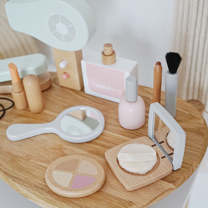 New Children Wooden Simulation - Makeup Beauty Makeup Game recension och pris